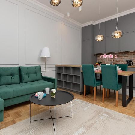 Warszawa Ochota Modern Apartment For Families By Noclegi Renters Екстер'єр фото
